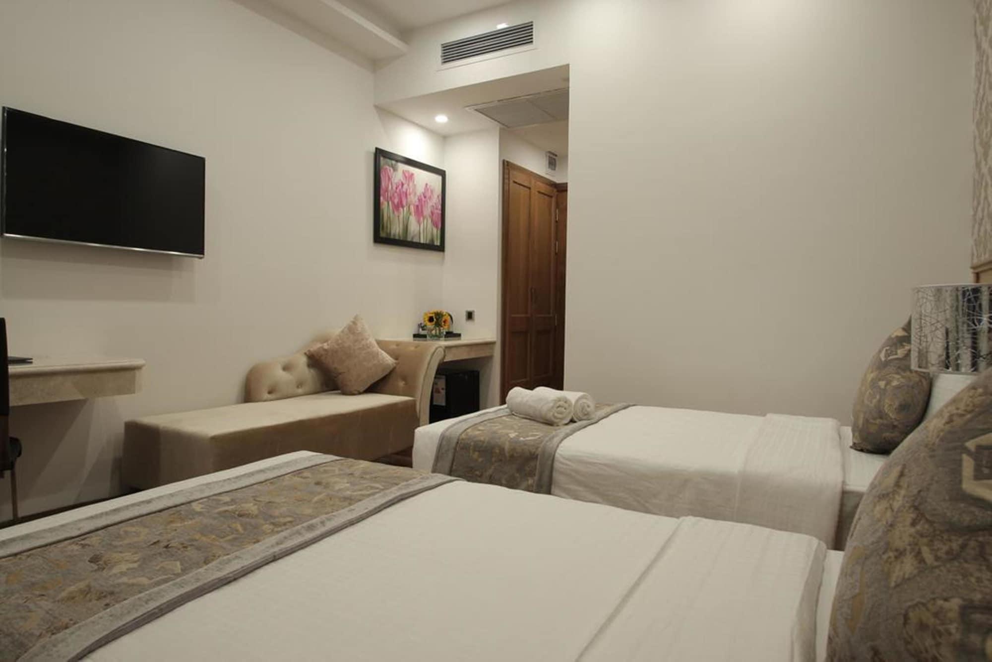 Le Duy Grand Hotel Ho Chi Minh City Exterior photo
