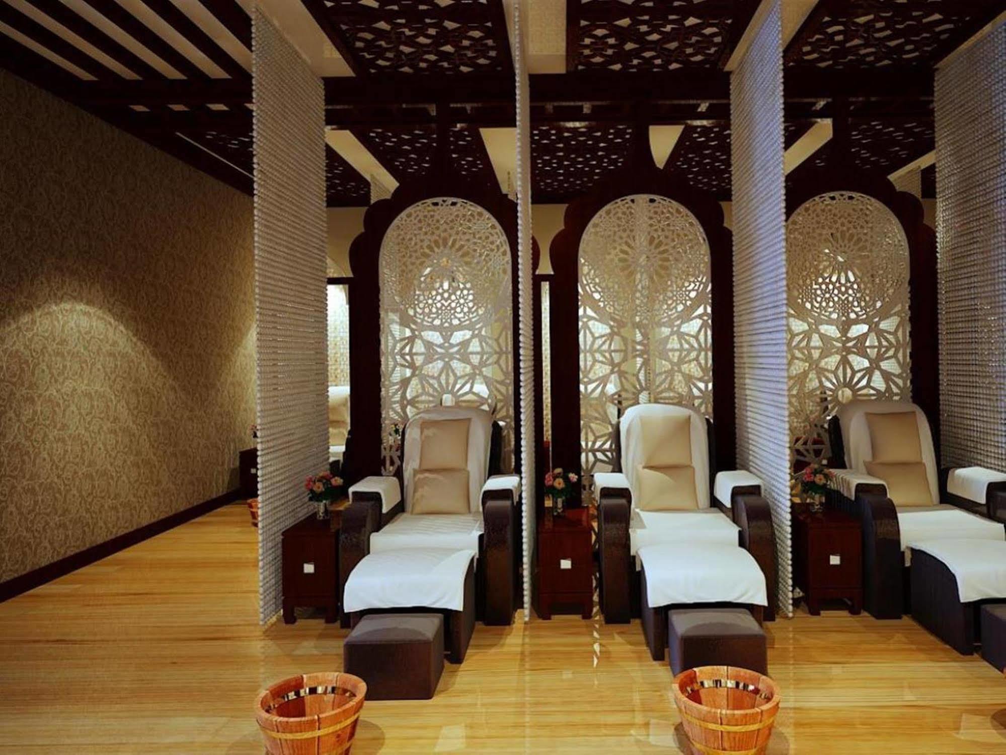 Le Duy Grand Hotel Ho Chi Minh City Exterior photo